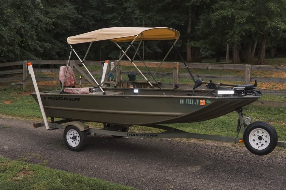 2008 Tracker Grizzly 1448: Side profile