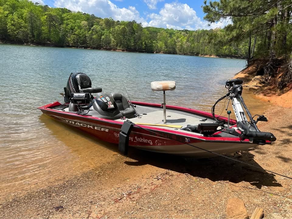 2019 Tracker Pro Team 175 TXW: At the water’s edge